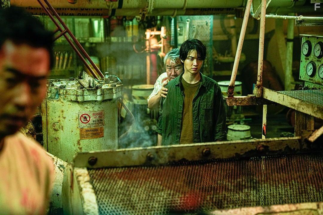 Dong-Yoon Jang in Project Wolf Hunting (2022)