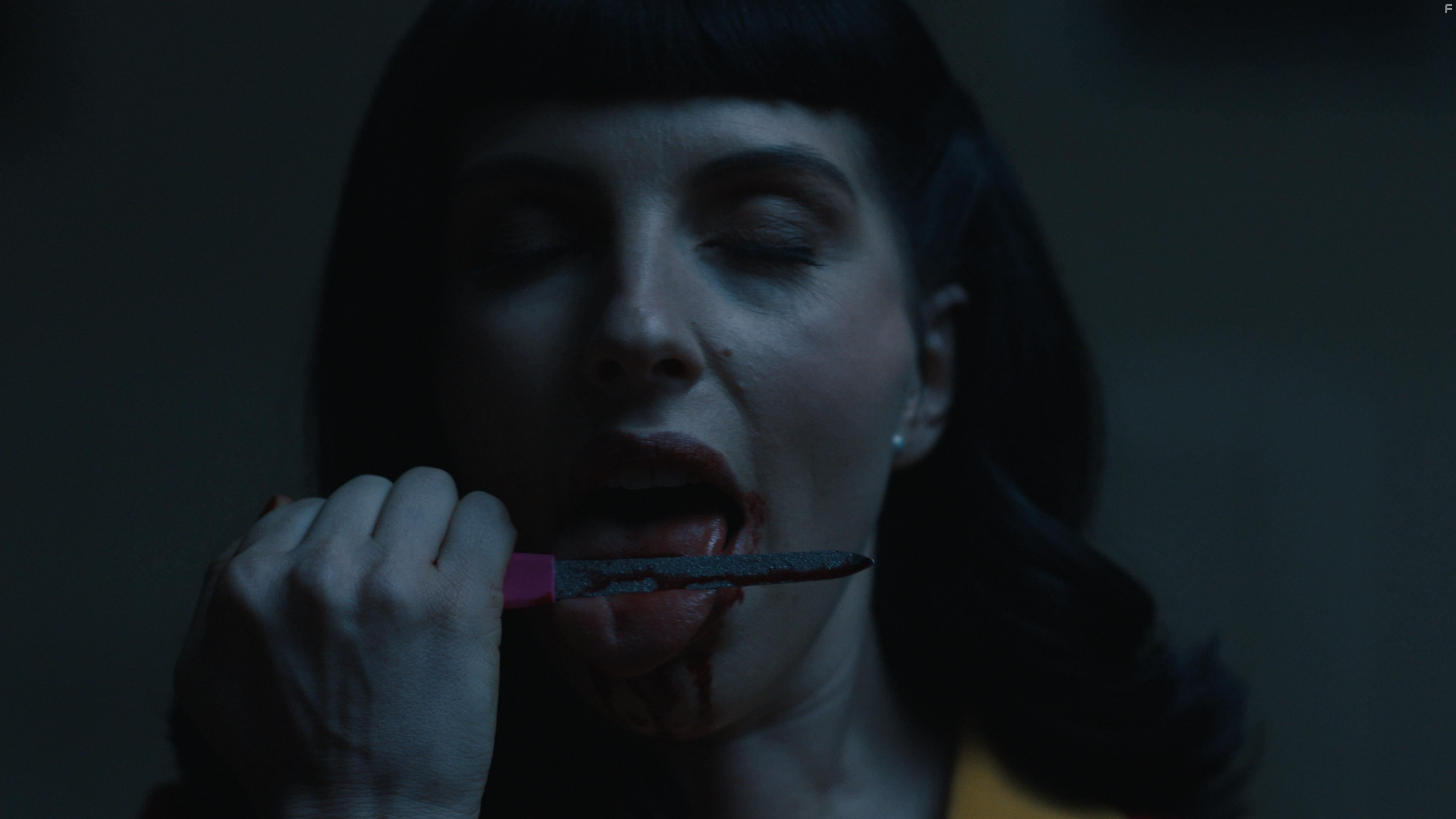 Lala Barlow in Eating Miss Campbell (2022)