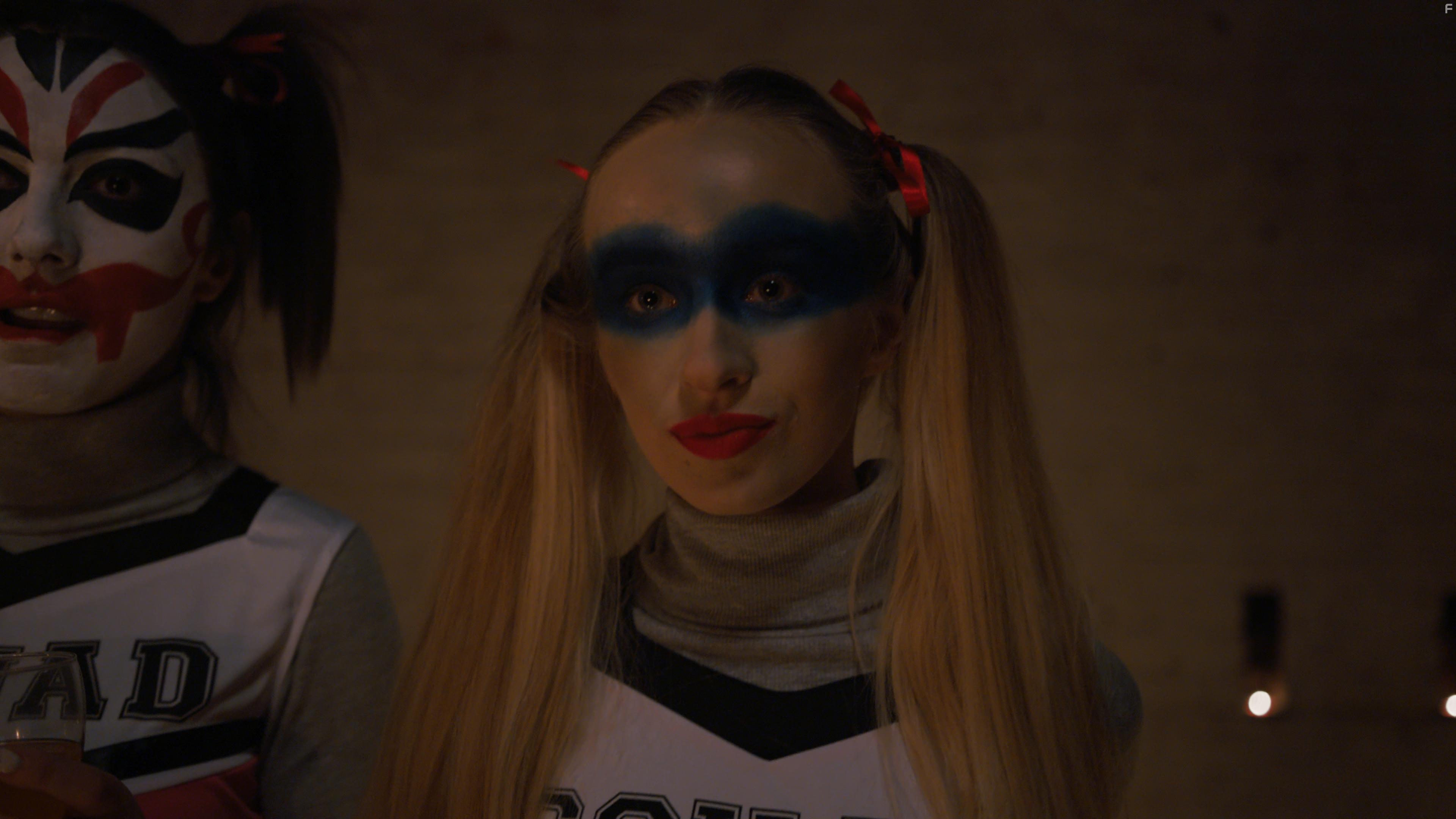 Sierra Summers and Emily Haigh in Eating Miss Campbell (2022)