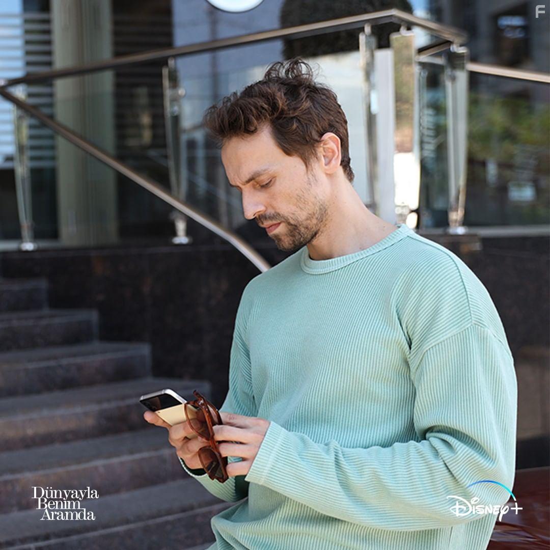 Metin Akdlger in Dnyayla Benim Aramda (2022)