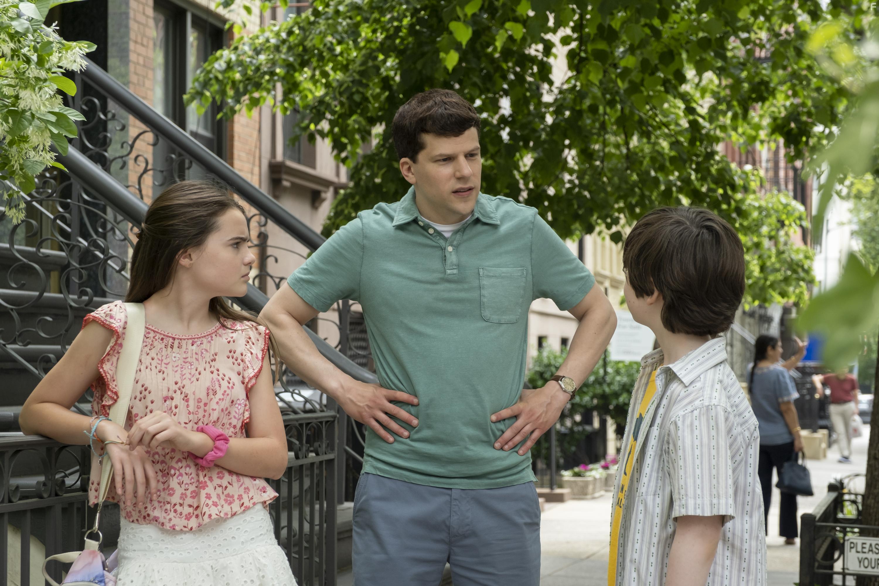Jesse Eisenberg, Meara Mahoney Gross, and Maxim Swinton in Fleishman Is in Trouble (2022)