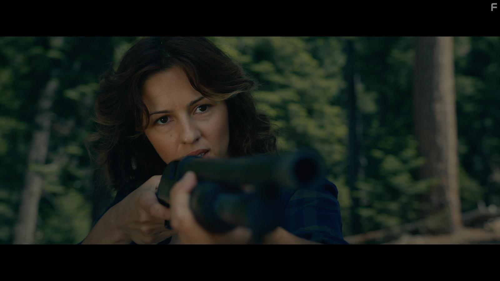 Annet Mahendru in Manifest West (2022)
