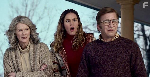 Peter Billingsley, Erinn Hayes, and Julie Hagerty in A Christmas Story Christmas (2022)