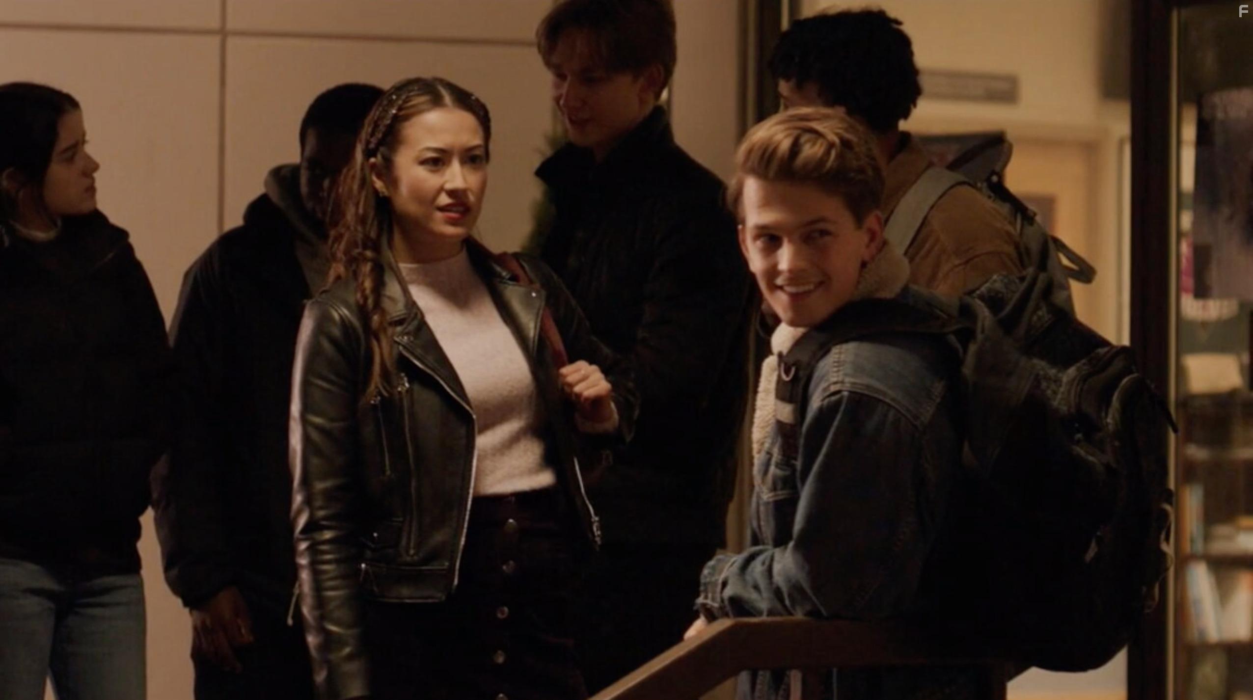 Kiera Wallace and Aiden Howard in Ties that Kill (2022)