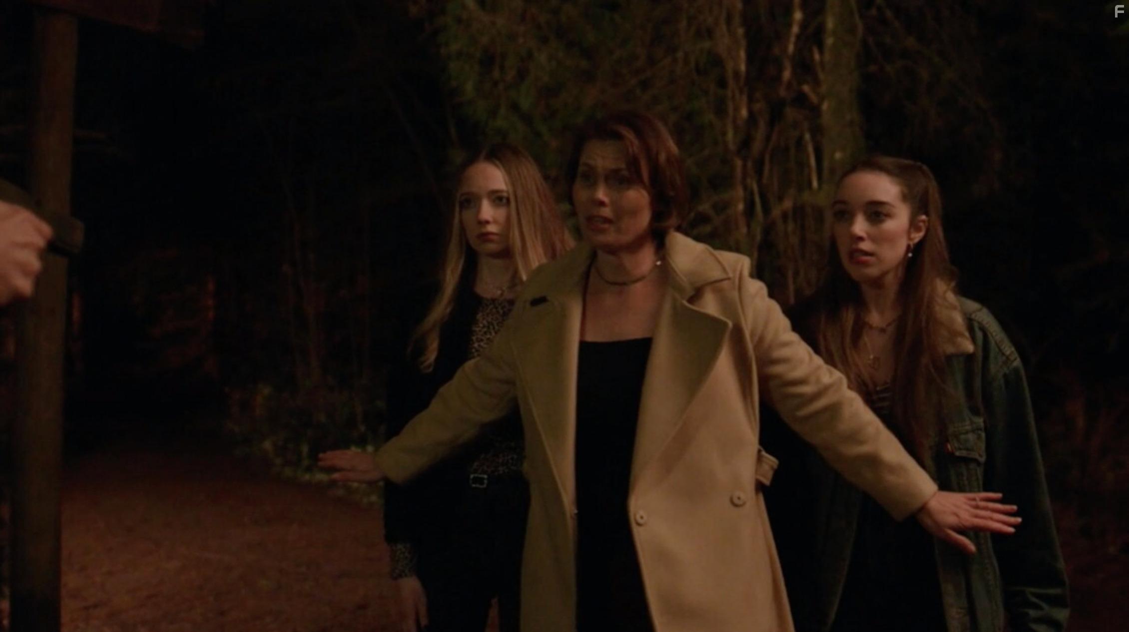 Corina Akeson, Alaska Leigh, and Maddy Hillis in Ties that Kill (2022)