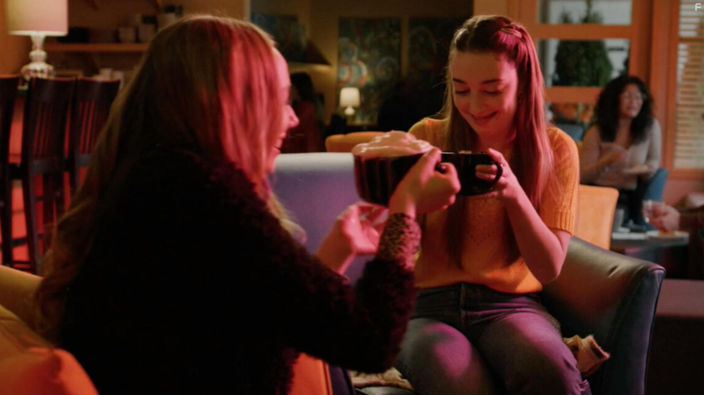 Maddy Hillis in Ties that Kill (2022)