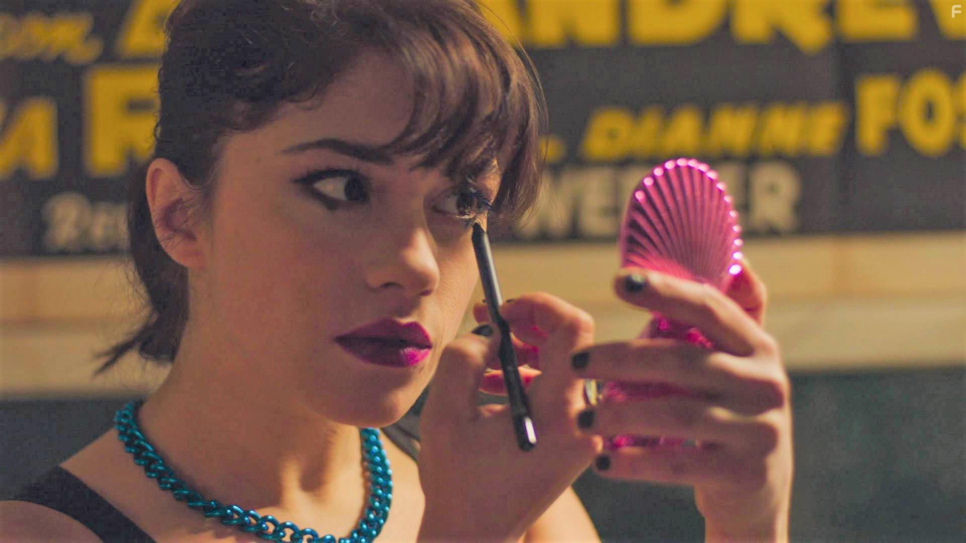 Daphne Scoccia in Nel bagno delle donne (2020)