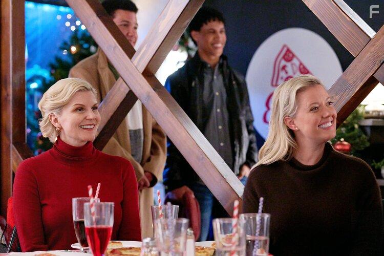 Jennifer Robertson, Jude Wilson, and Patti Murin in In Merry Measure (2022)