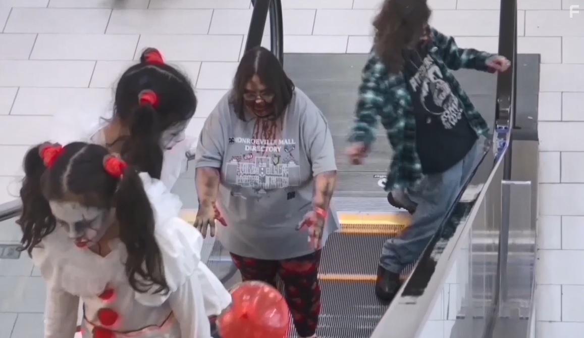 George Goroncy, Martha Sandusky, Abigail Williams, and Isabella Williams in Steel-Man (2022)