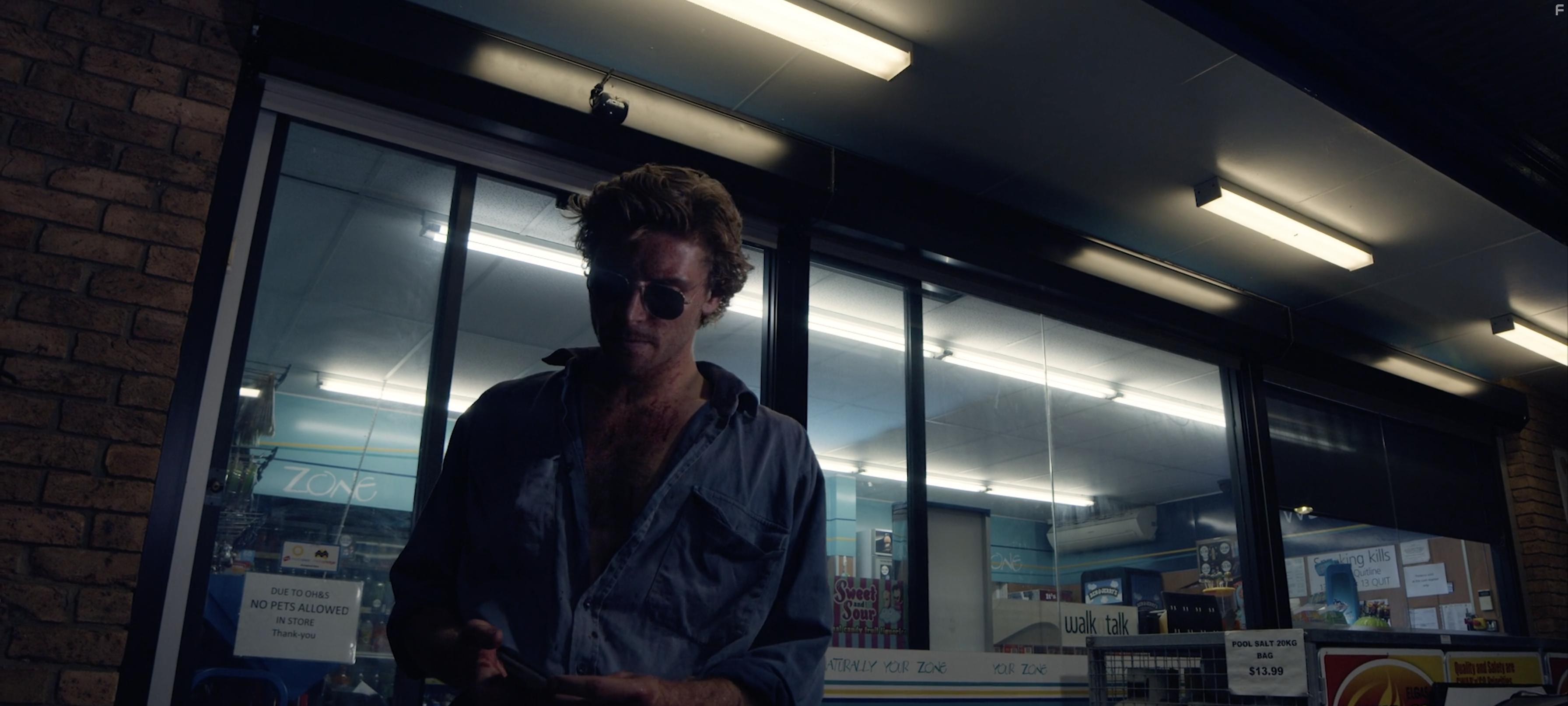 Cosmo Posa in Collect Your Roadkill (2021)