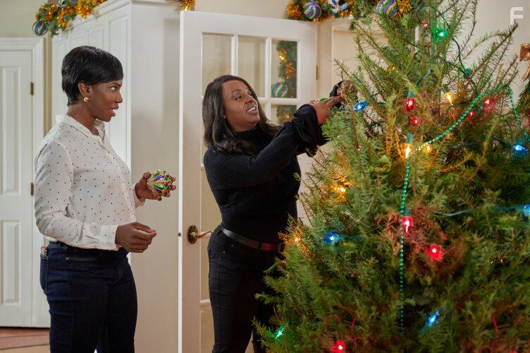 Miranda Edwards and Ledisi in All Saints Christmas (2022)