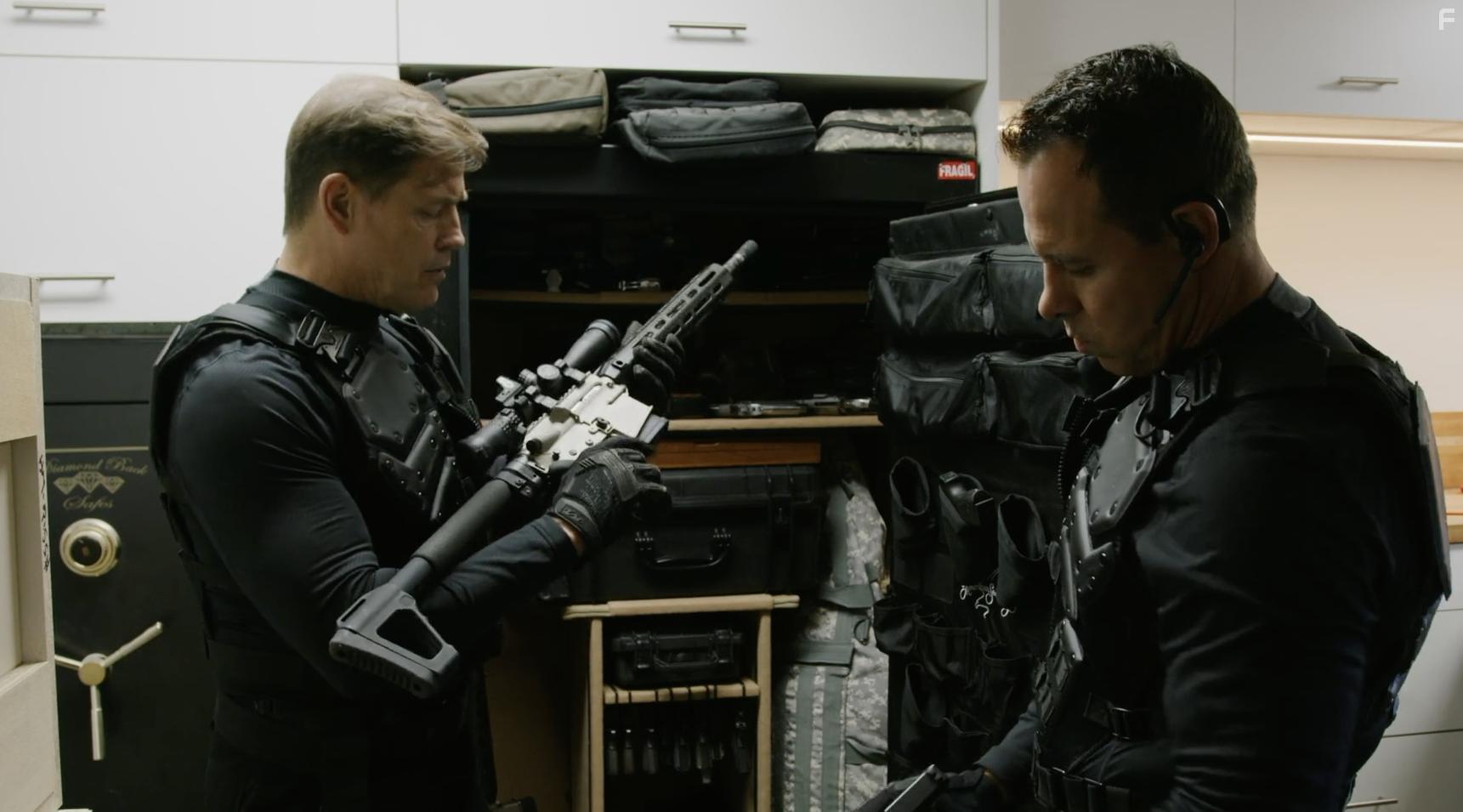 Michael Par and Larry Coulter in Renegades (2022)