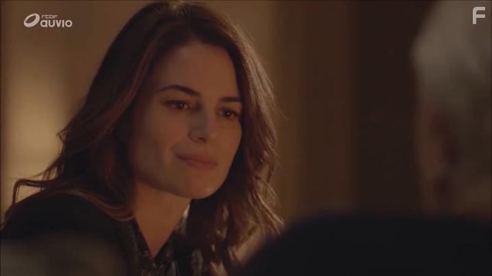 Juliette Chne in Le prix de la trahison (2022)