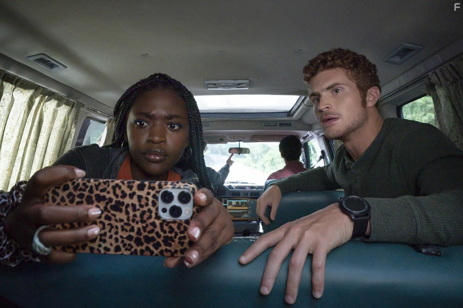 Jake Austin Walker and Zuri Reed in National Treasure: Edge of History (2022)