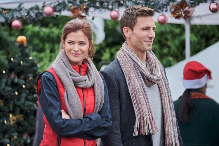 Peyton List and Andrew W. Walker in A Maple Valley Christmas (2022)