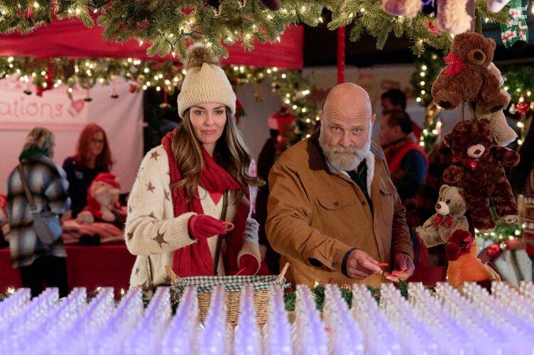 Long Lost Christmas (2022)