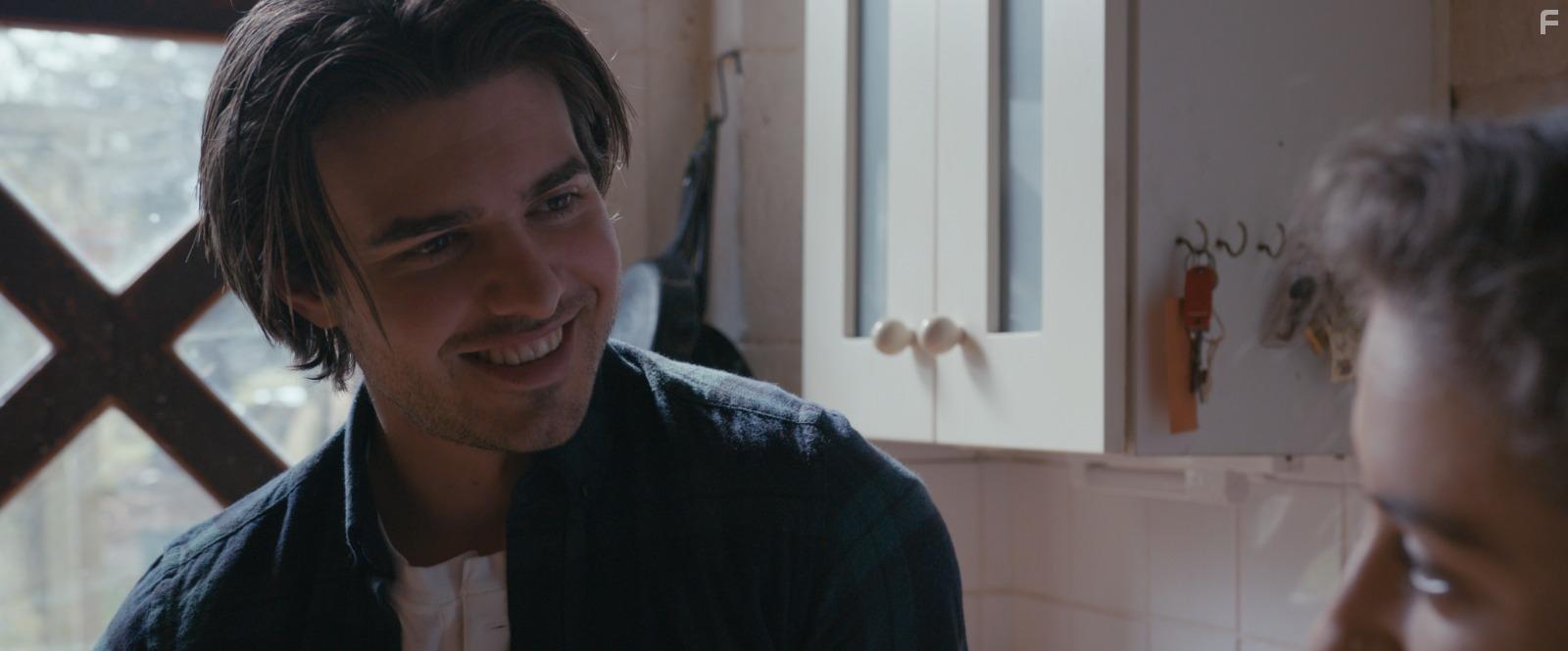 Dan Robins in Return of Krampus (2022)