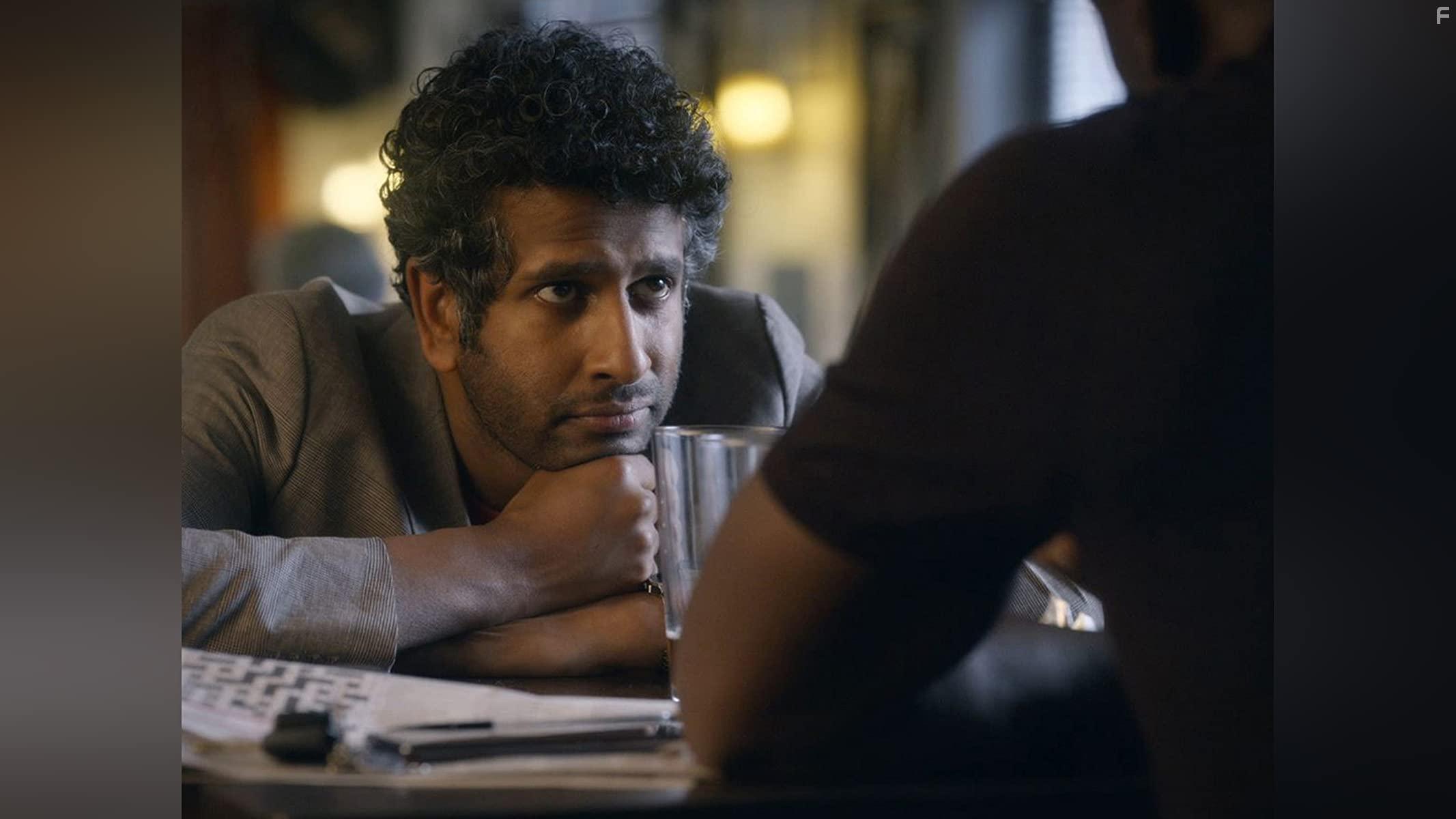 Prasanna Puwanarajah in Ten Percent (2022)