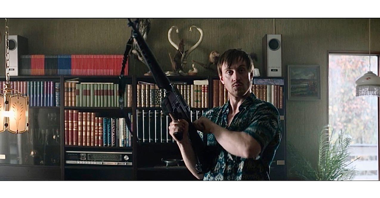 Mikkel Bratt Silset in Headhunters (2022)