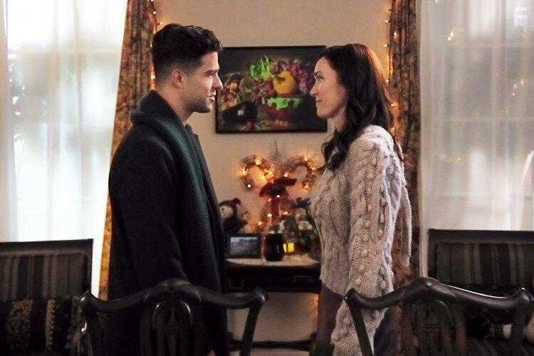 Sarah Power and Markian Tarasiuk in Our Italian Christmas Memories (2022)