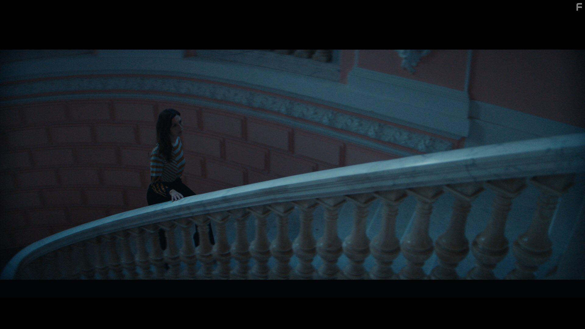 Doria Tillier in L'origine du mal (2022)