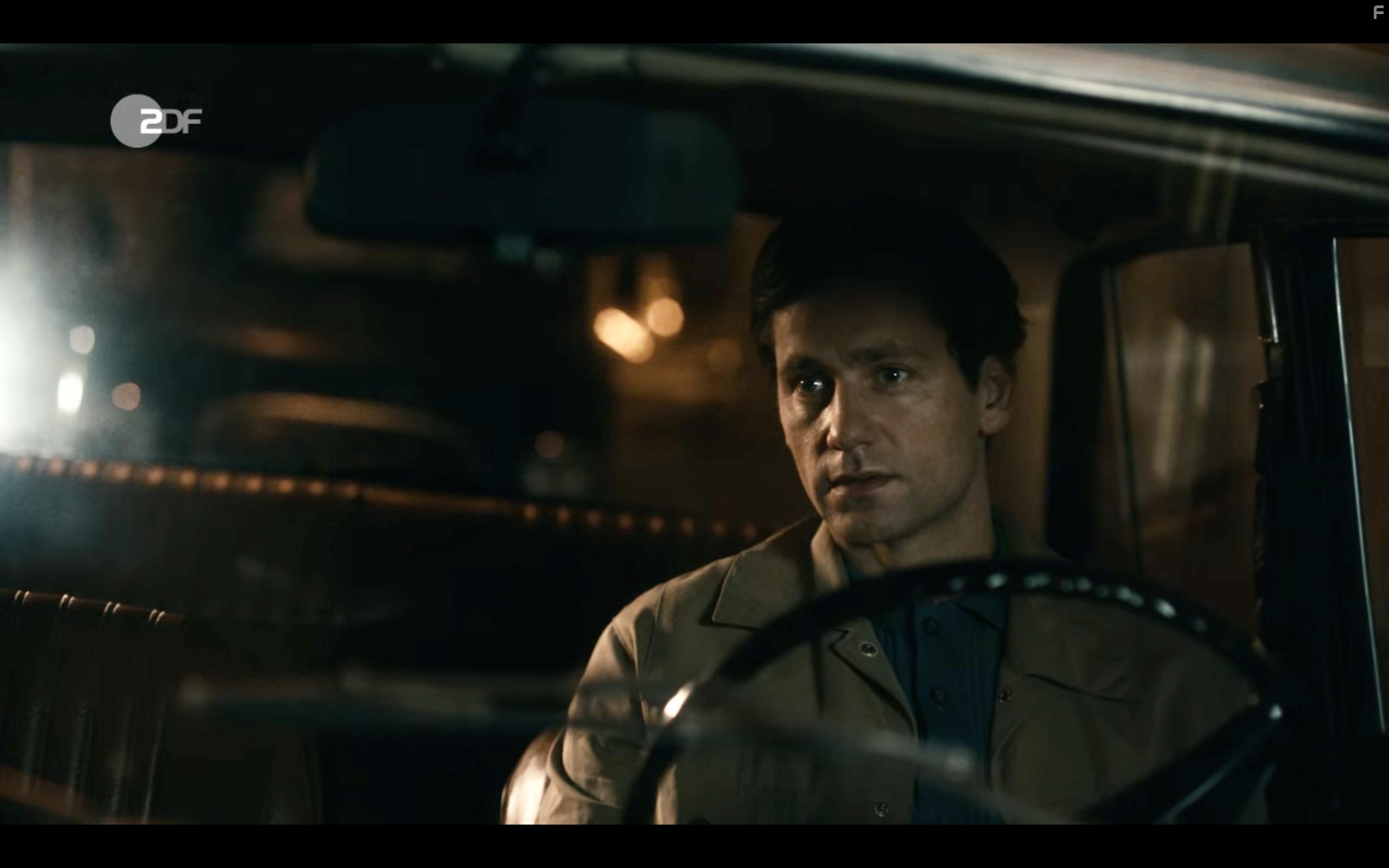 Florian Stetter in Kranke Geschfte (2019)