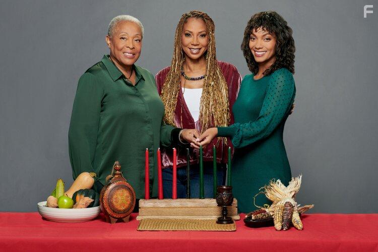 Holly Robinson Peete, Darlene Cooke, and Lyndie Greenwood in Holiday Heritage (2022)
