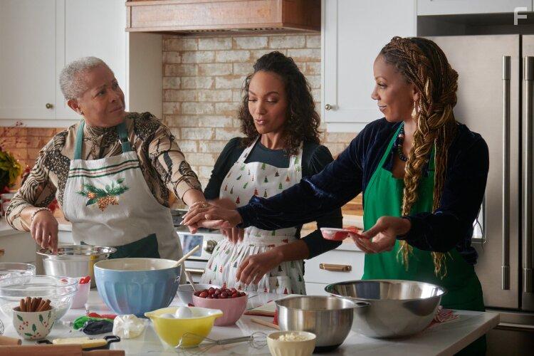 Holly Robinson Peete, Darlene Cooke, and Lyndie Greenwood in Holiday Heritage (2022)