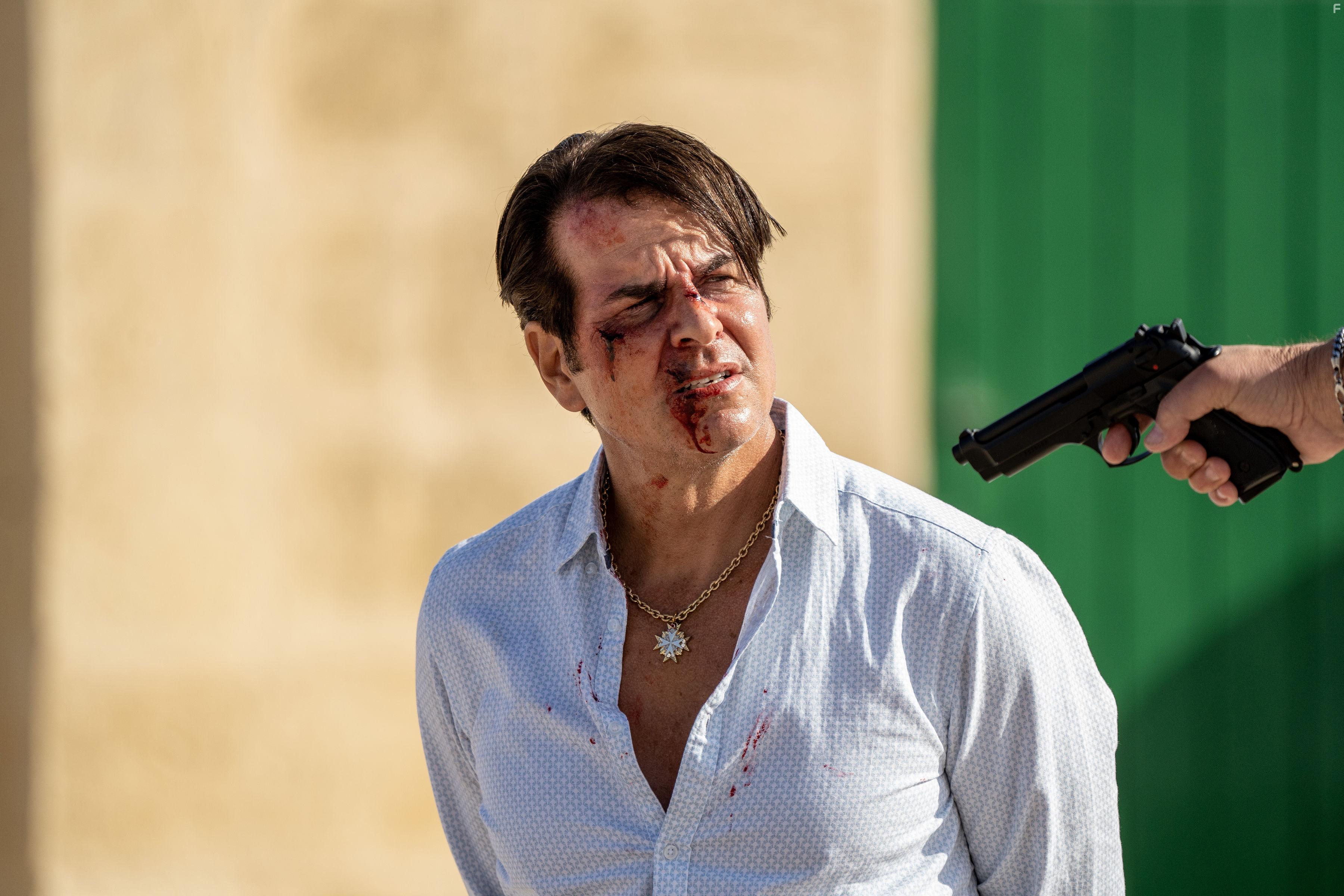 Vincent De Paul in Love on the Rock (2021)