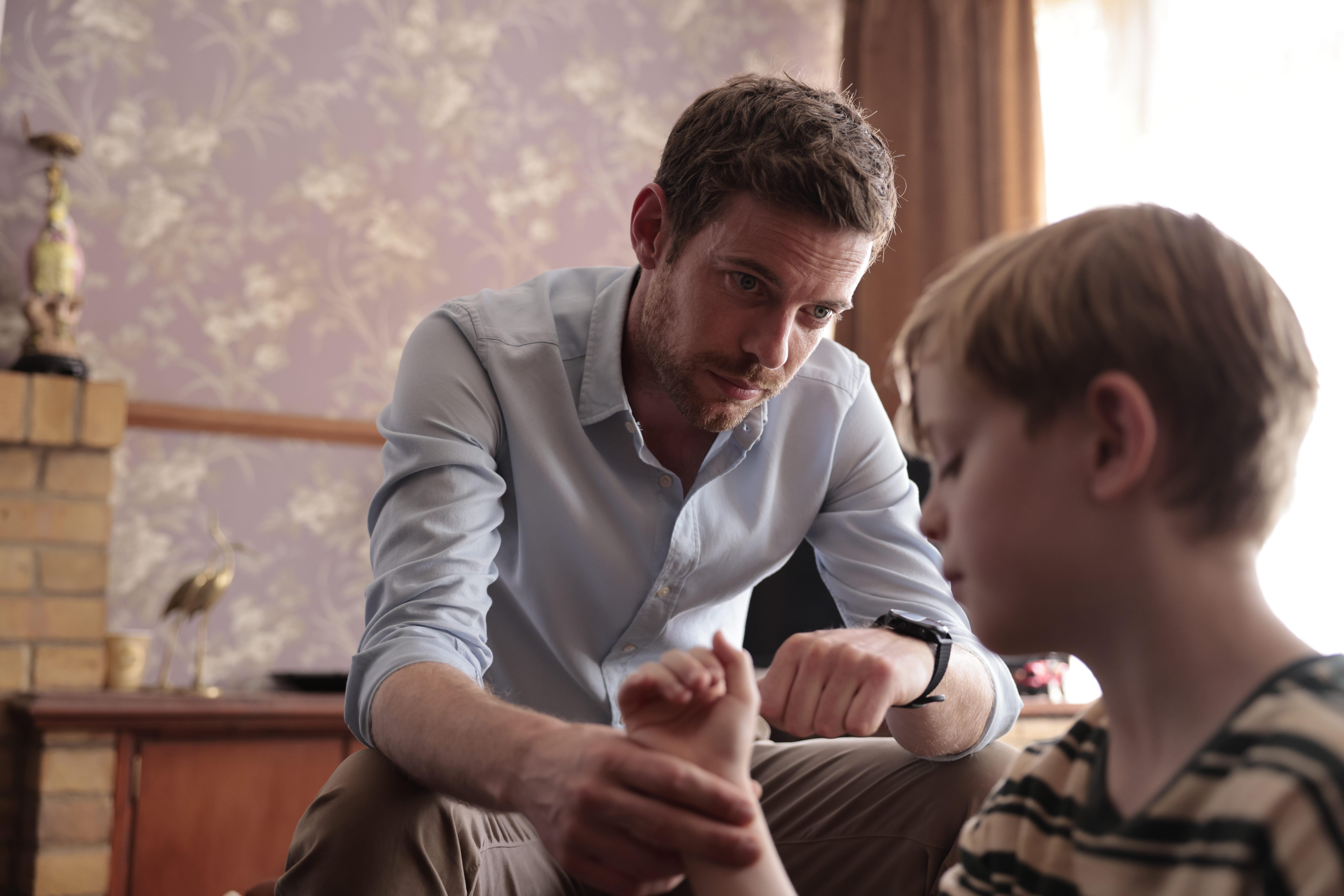 Louie Mynett and Harry Treadaway in Chemistry of Death (2023)
