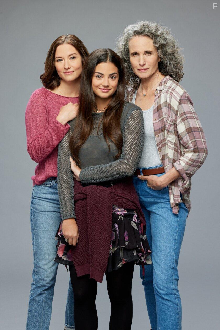 Andie MacDowell, Chyler Leigh, and Sadie Laflamme-Snow in The Way Home (2023)