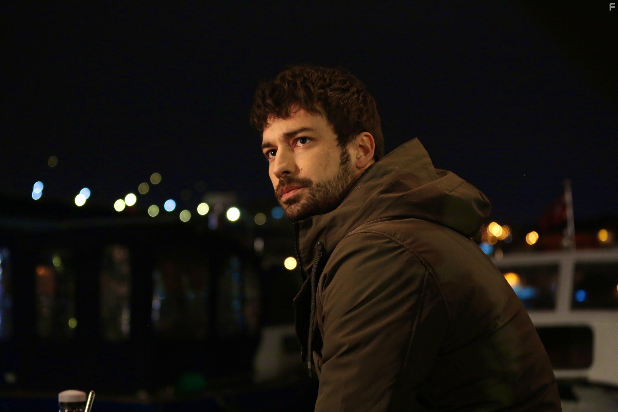 Alp Navruz in Yrek ikmazi (2022)