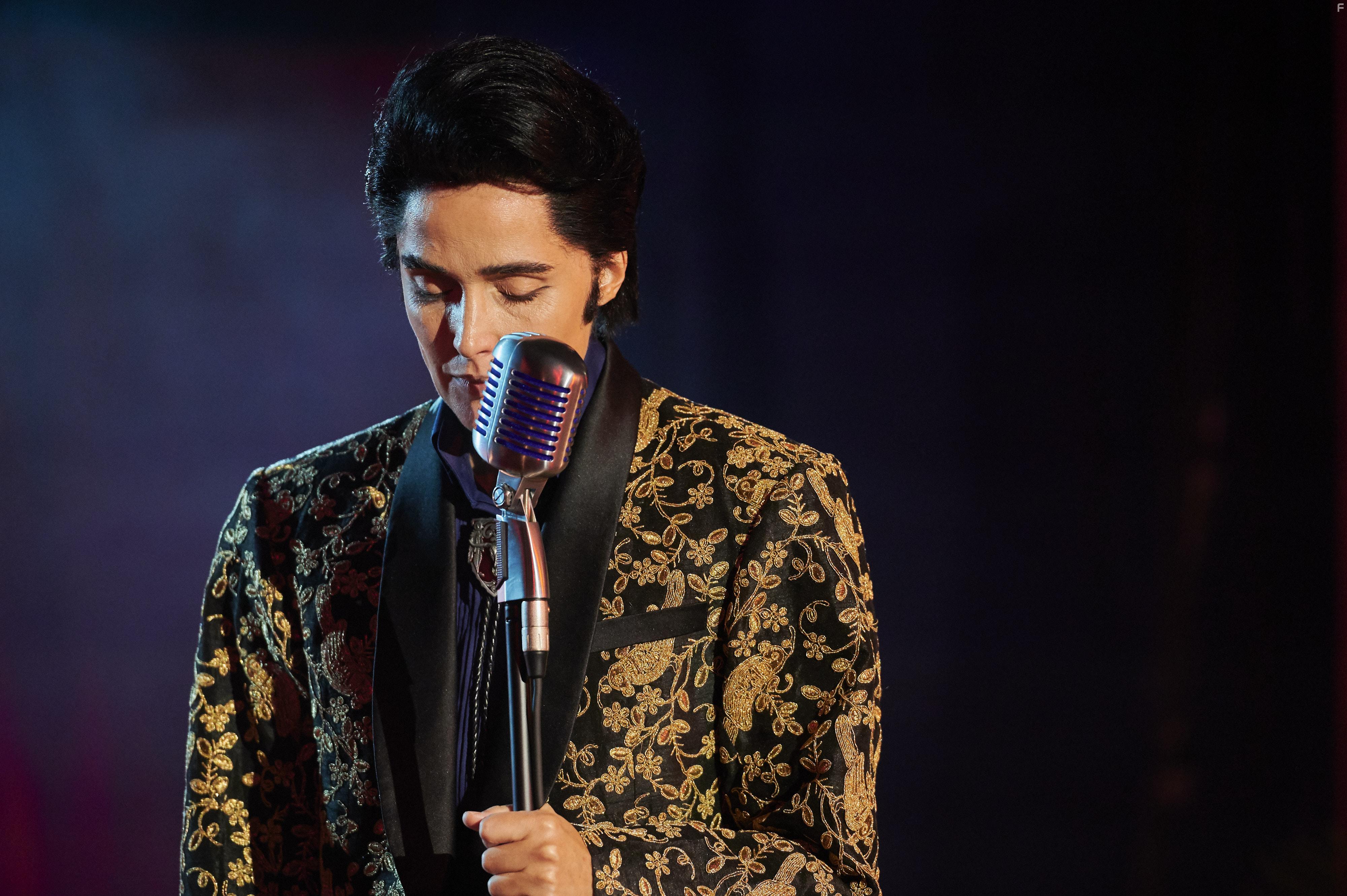 Rose Byrne in Seriously Red (2022)