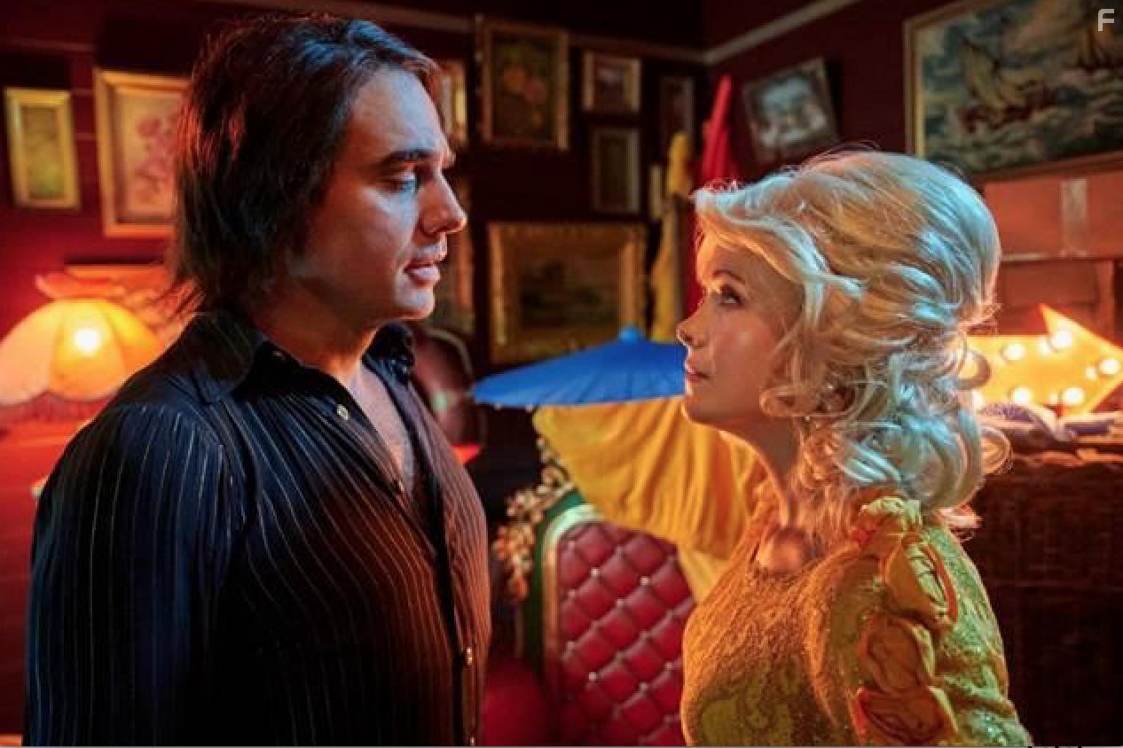 Bobby Cannavale in Seriously Red (2022)