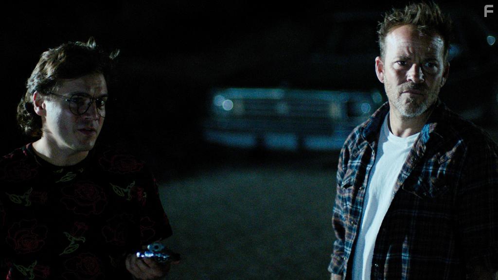 Stephen Dorff and Emile Hirsch in The Price We Pay (2022)