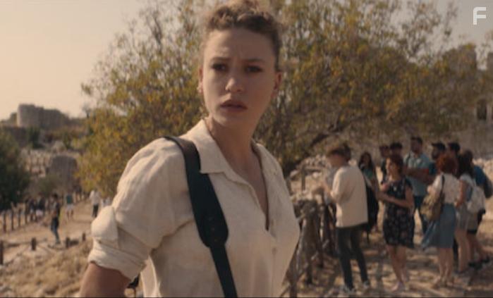 Serenay Sarikaya in Sahmaran (2023)