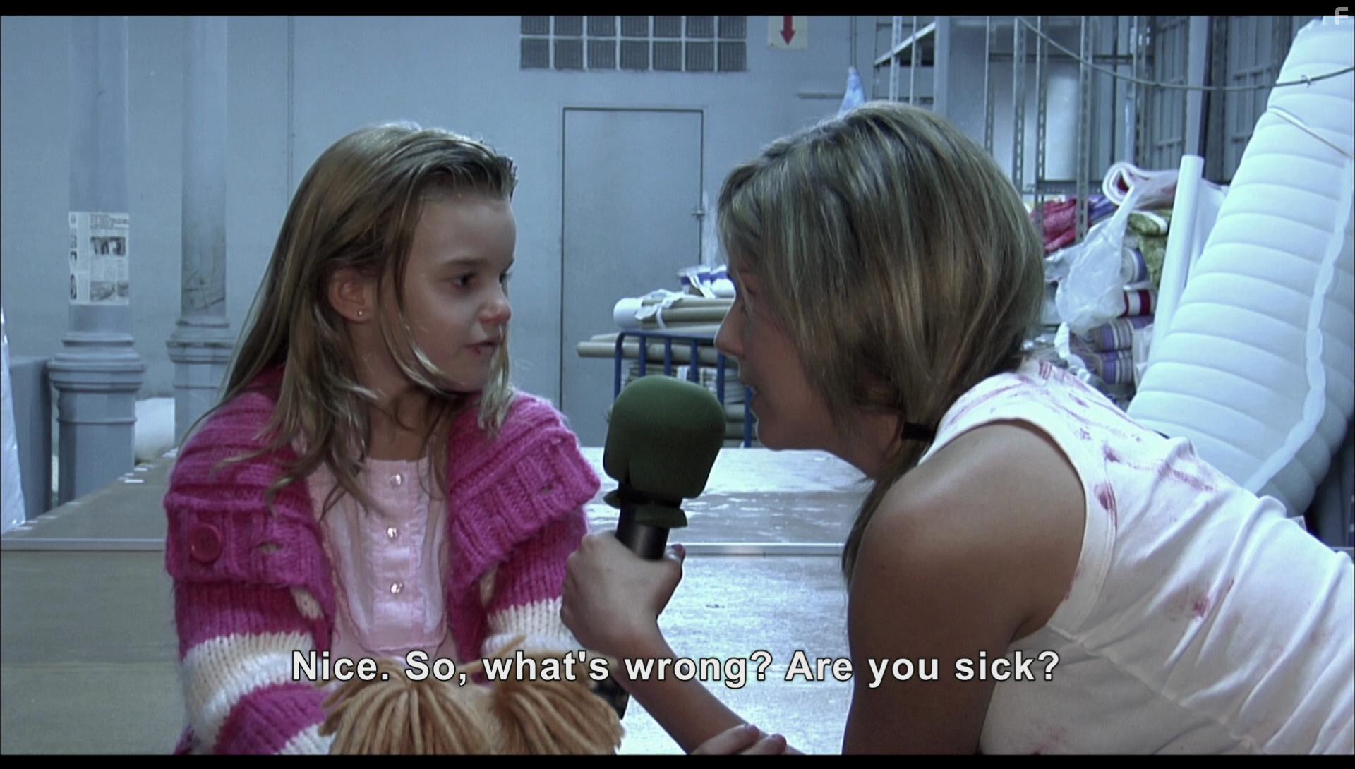 Manuela Velasco and Claudia Silva in [Rec] (2007)