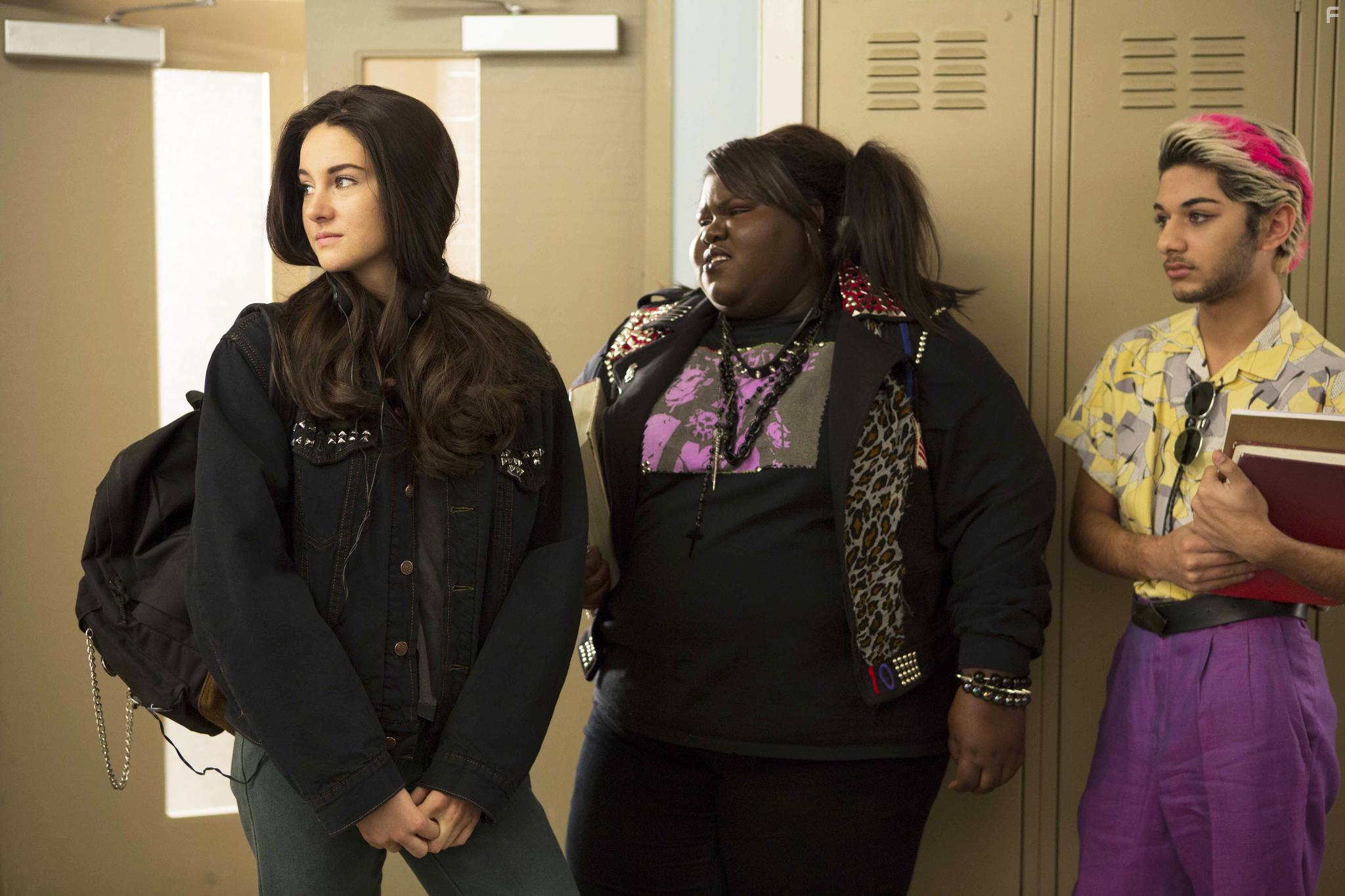 Shailene Woodley, Mark Indelicato, and Gabourey Sidibe in White Bird in a Blizzard (2014)