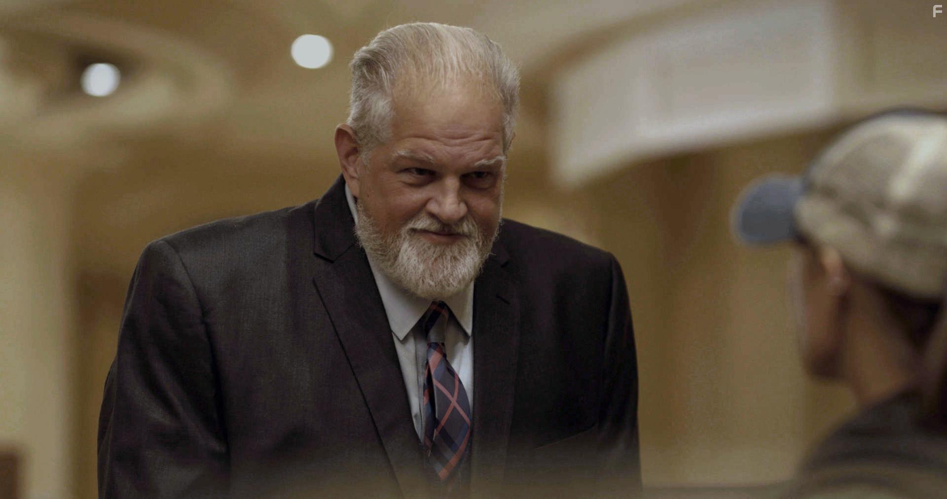 Abraham Benrubi in Night Train (2023)