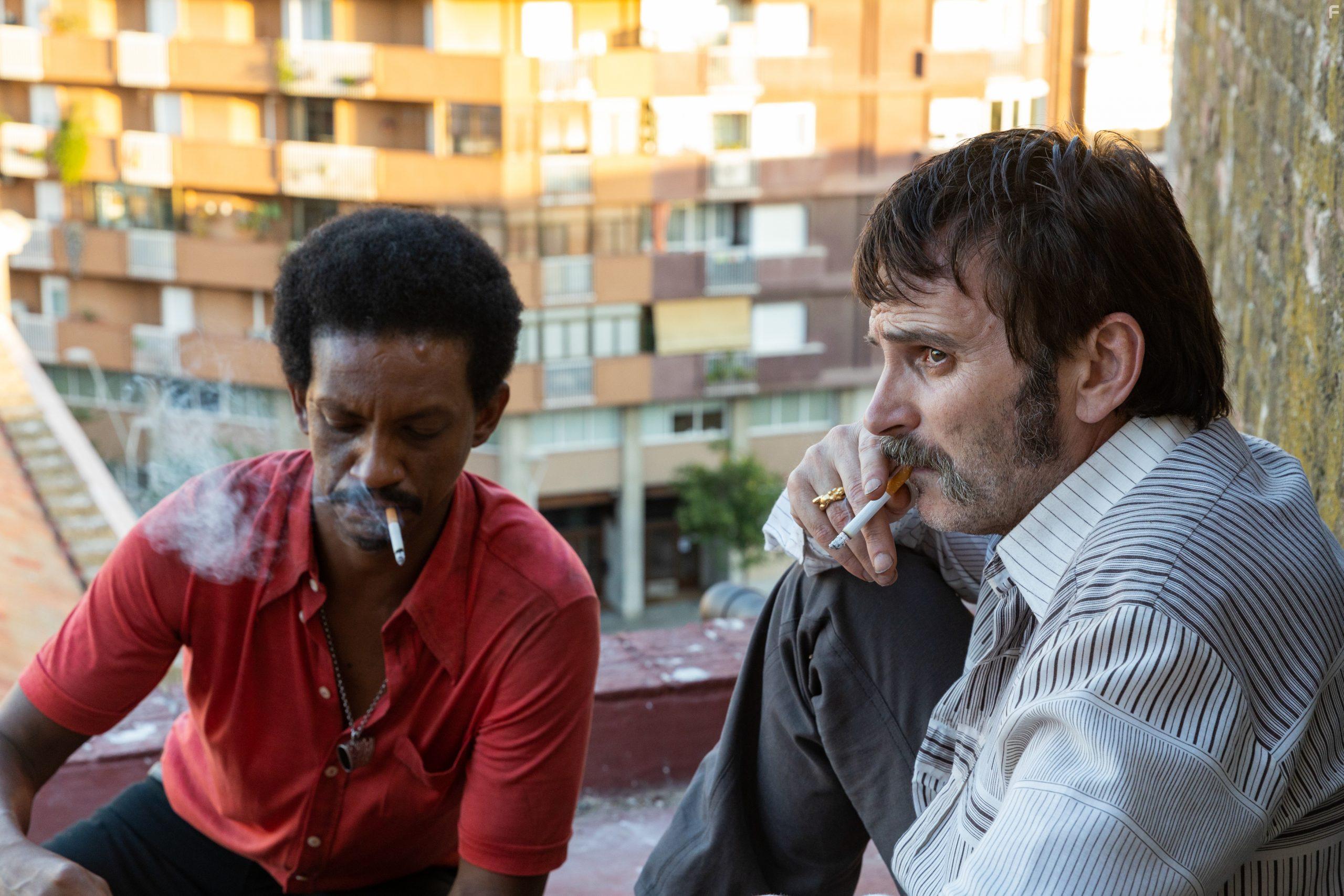 Fernando Tejero in Modelo 77 (2022)