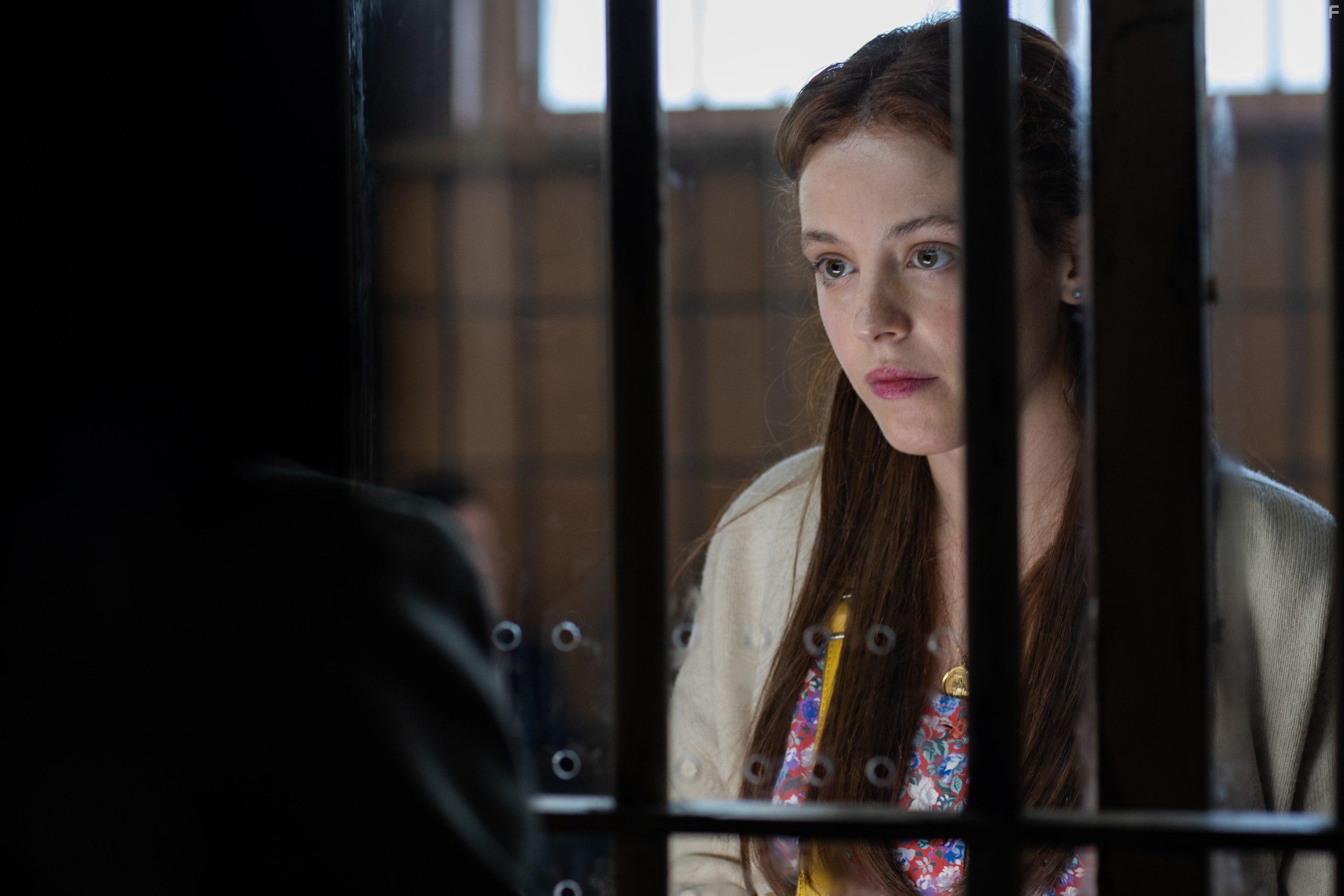 Catalina Sopelana in Modelo 77 (2022)