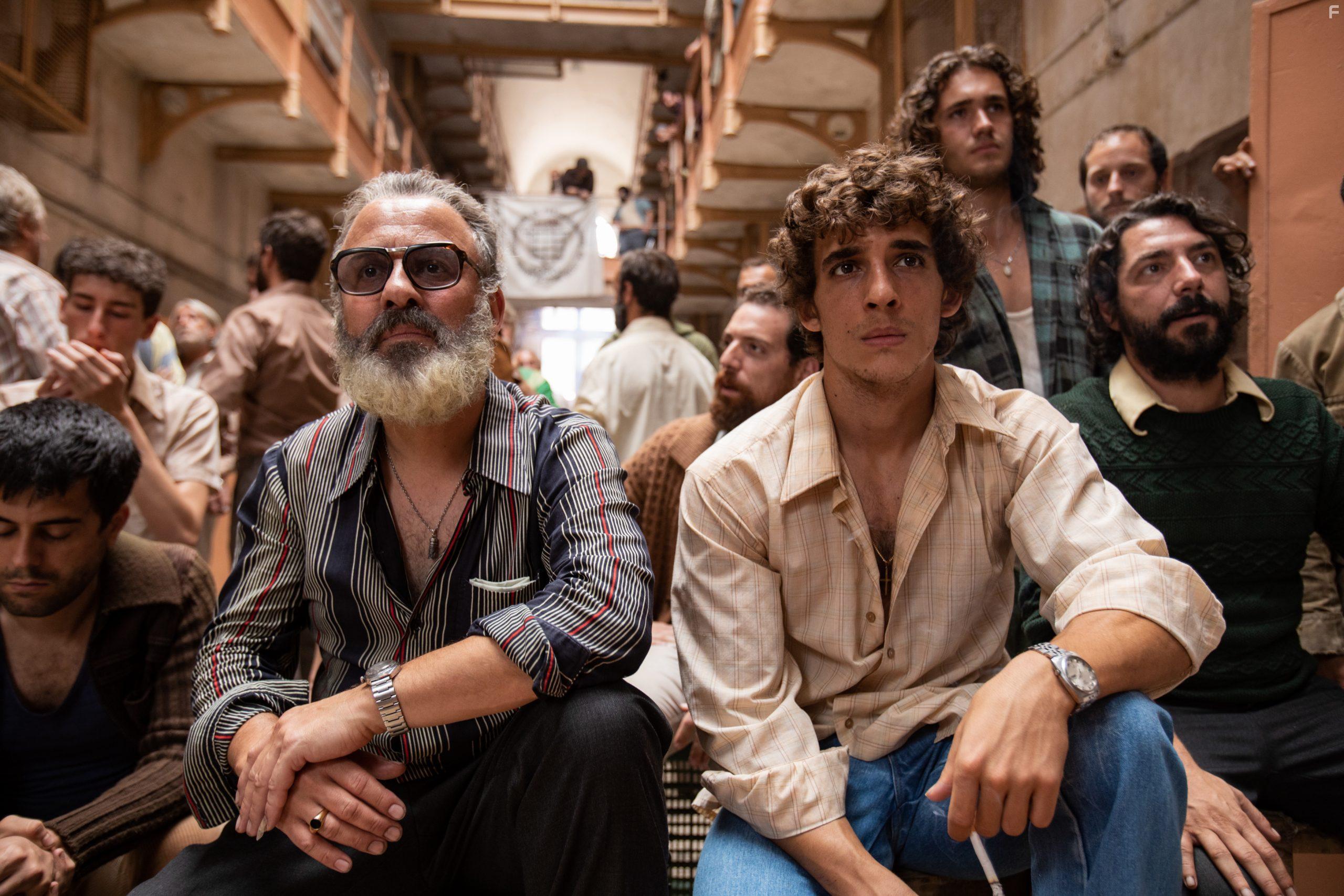 Javier Gutirrez and Miguel Herrn in Modelo 77 (2022)