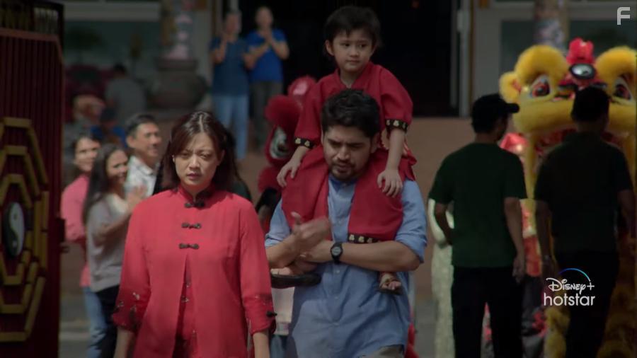 Rizky Hanggono and Leony Vitria Hartanti in Bidadari Mencari Sayap (2020)