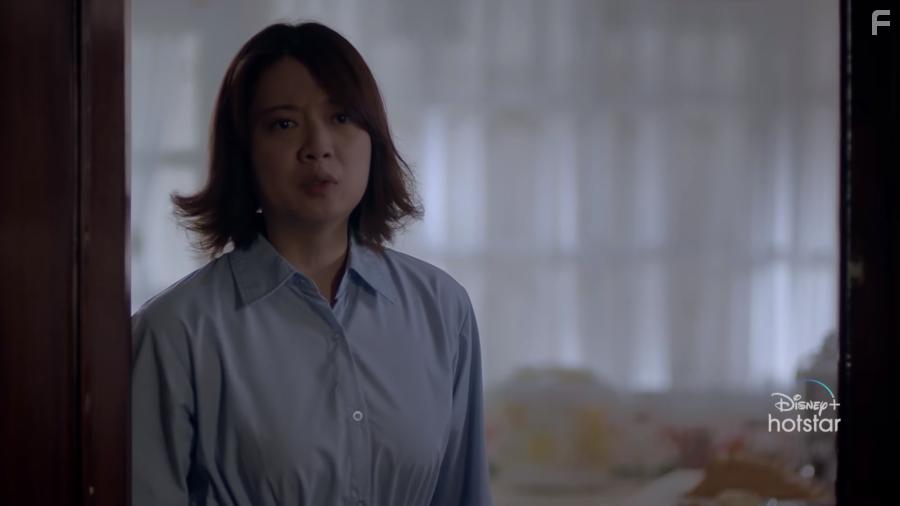 Leony Vitria Hartanti in Bidadari Mencari Sayap (2020)