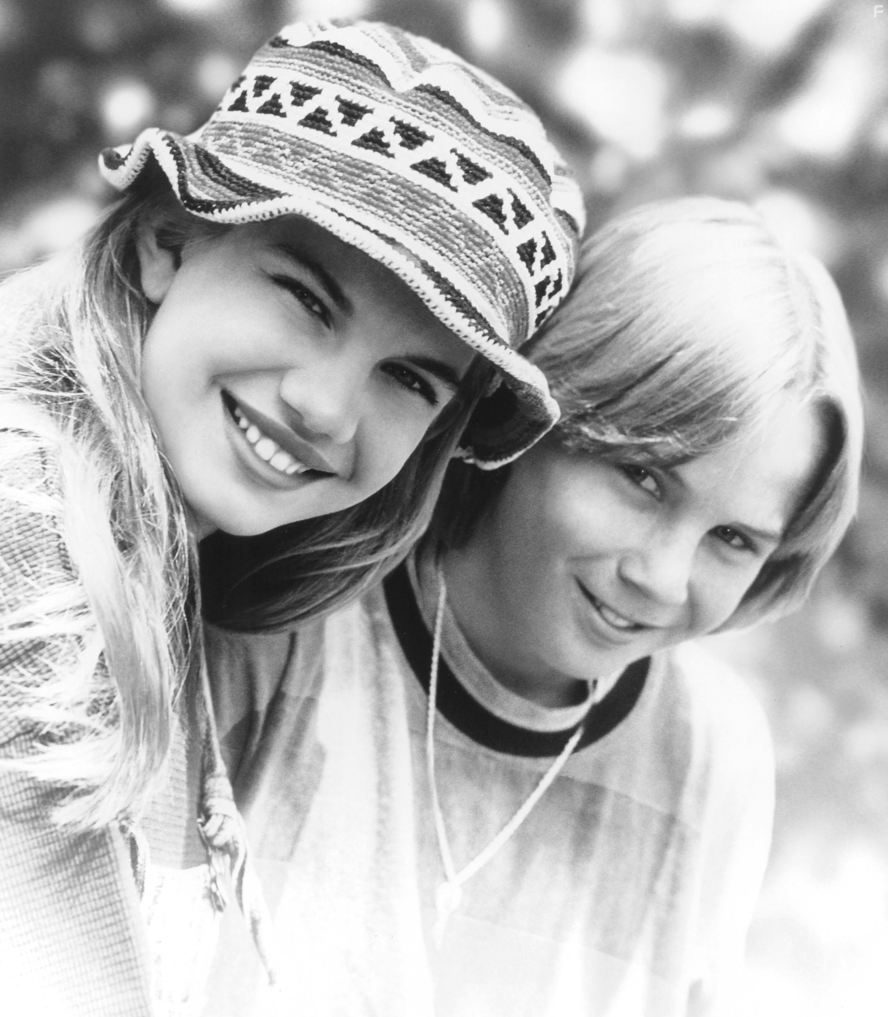 Anna Chlumsky and Austin O'Brien in Bпeред в прошлое (1994)