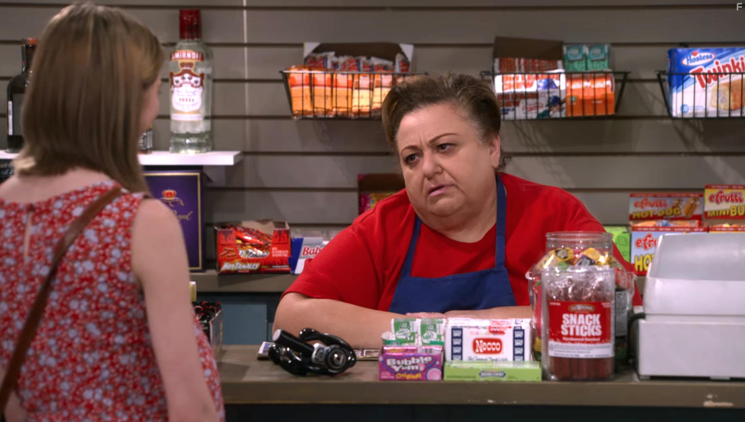 Gabby Sanalitro and Callie Haverda in That '90s Show (2023)