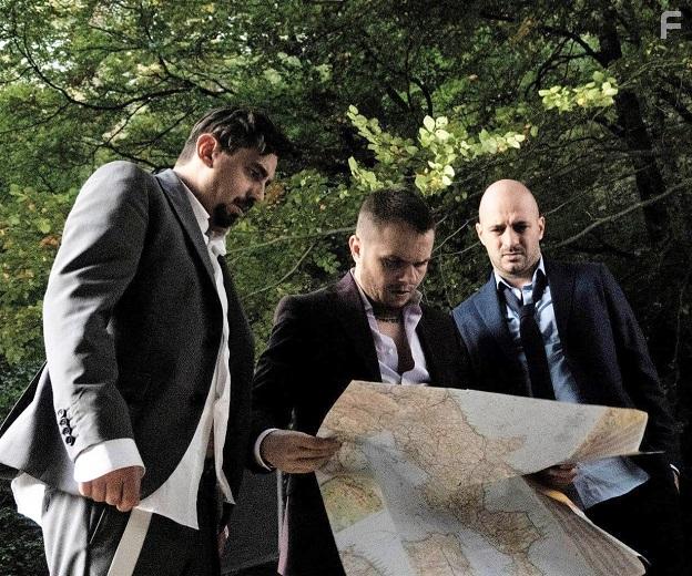 Andrei Mateiu, Cosmin Natanticu, and Codin Maticiuc in Inve$titorii (2021)