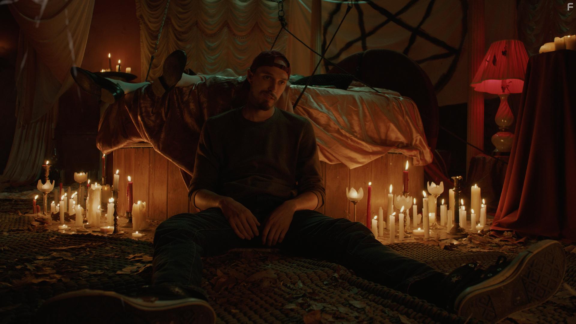 Паранормальные явления. Отель призраков