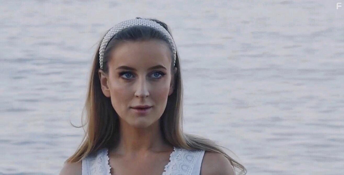 Anna Sundquist in Toxic (2022)