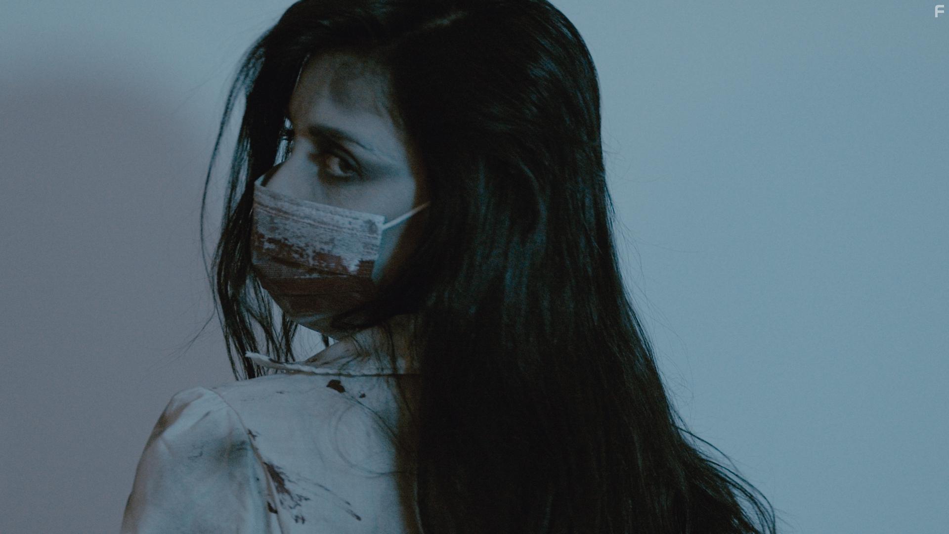 Romina Ribaudo in Project Summer (2022)